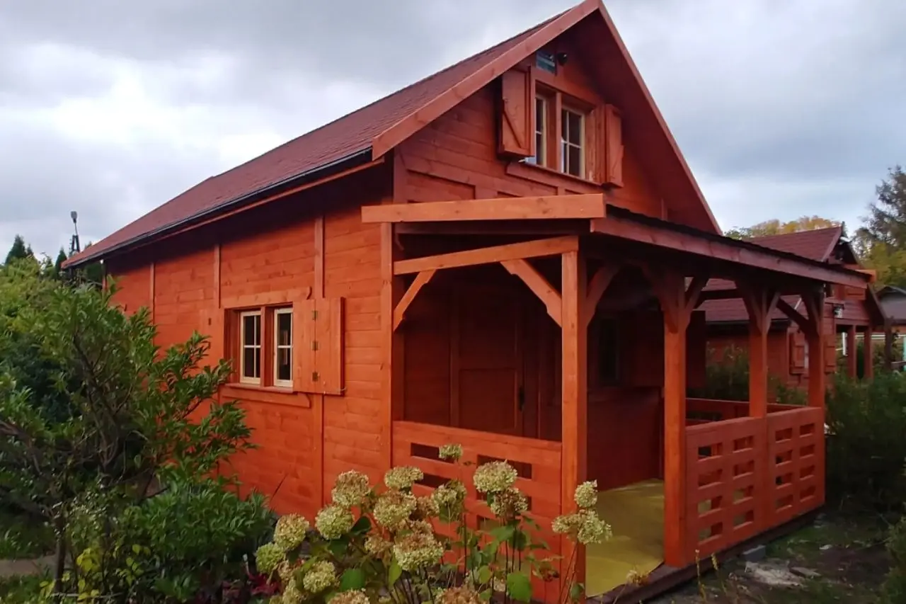 domy drewniane z montażem