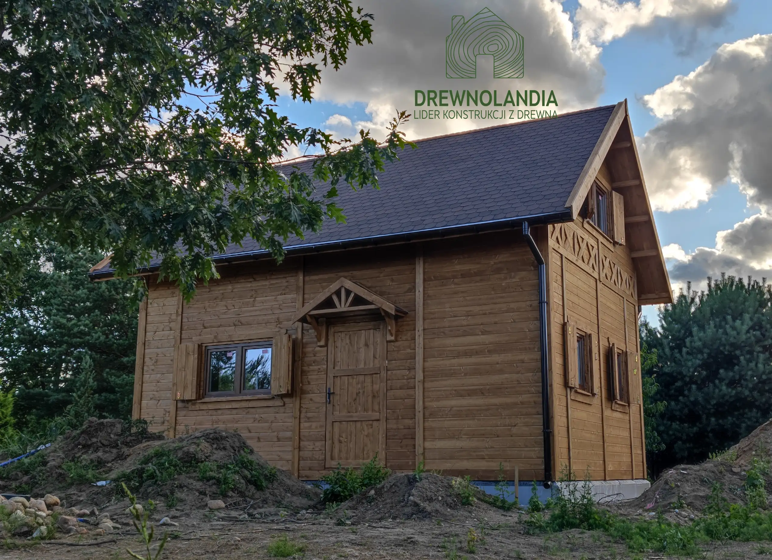 Drewniany domek rekreacyjny całoroczny CRA8 - 35 m²