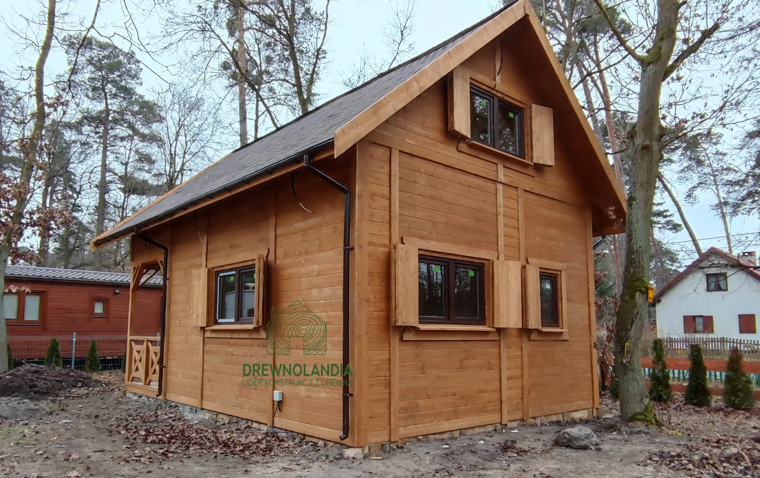 Drewniany domek rekreacyjny całoroczny CRP1 7x5  (35 m²)