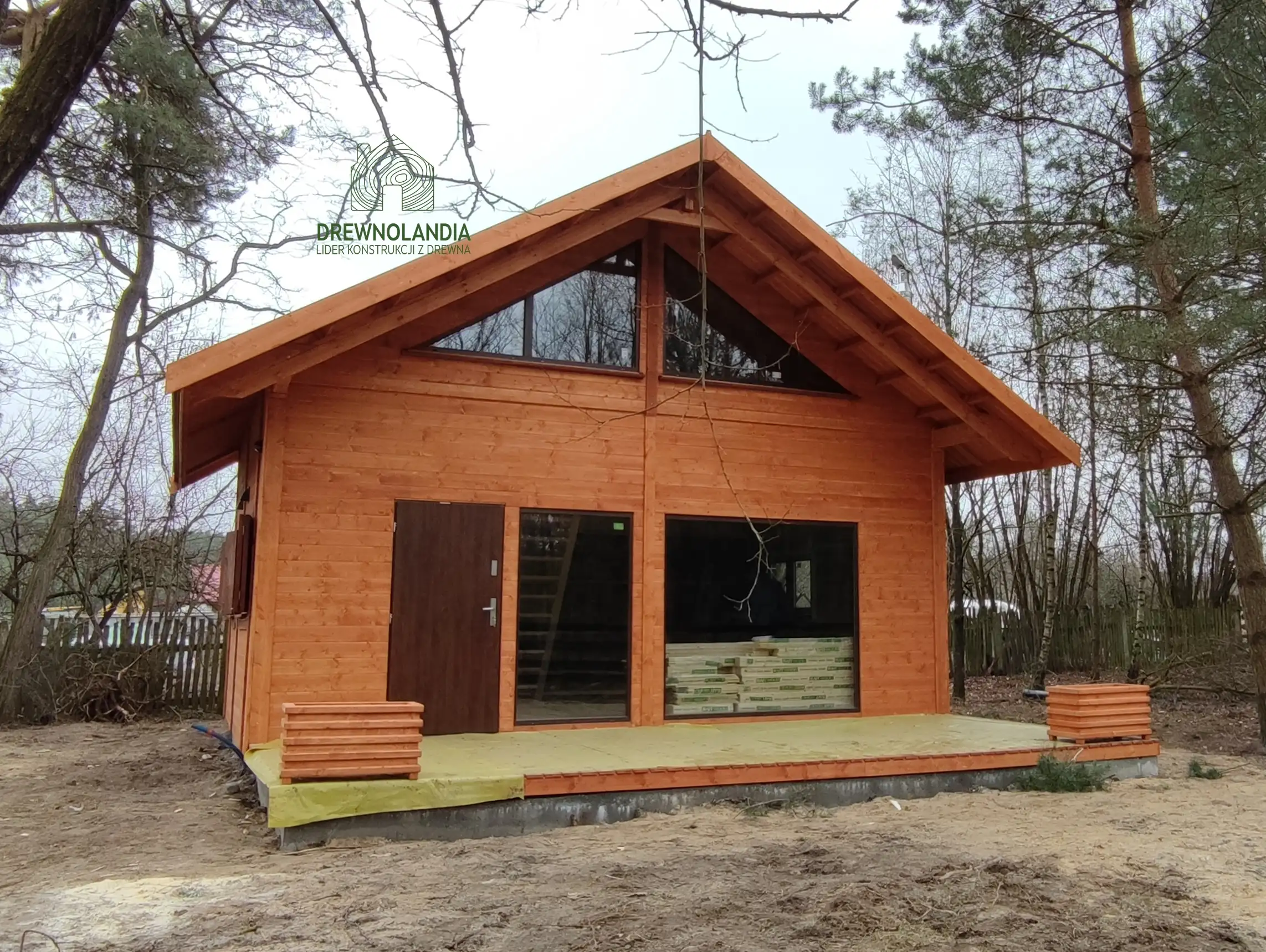 Nowoczesny domek  z antresolą Adam III 7m x 5m