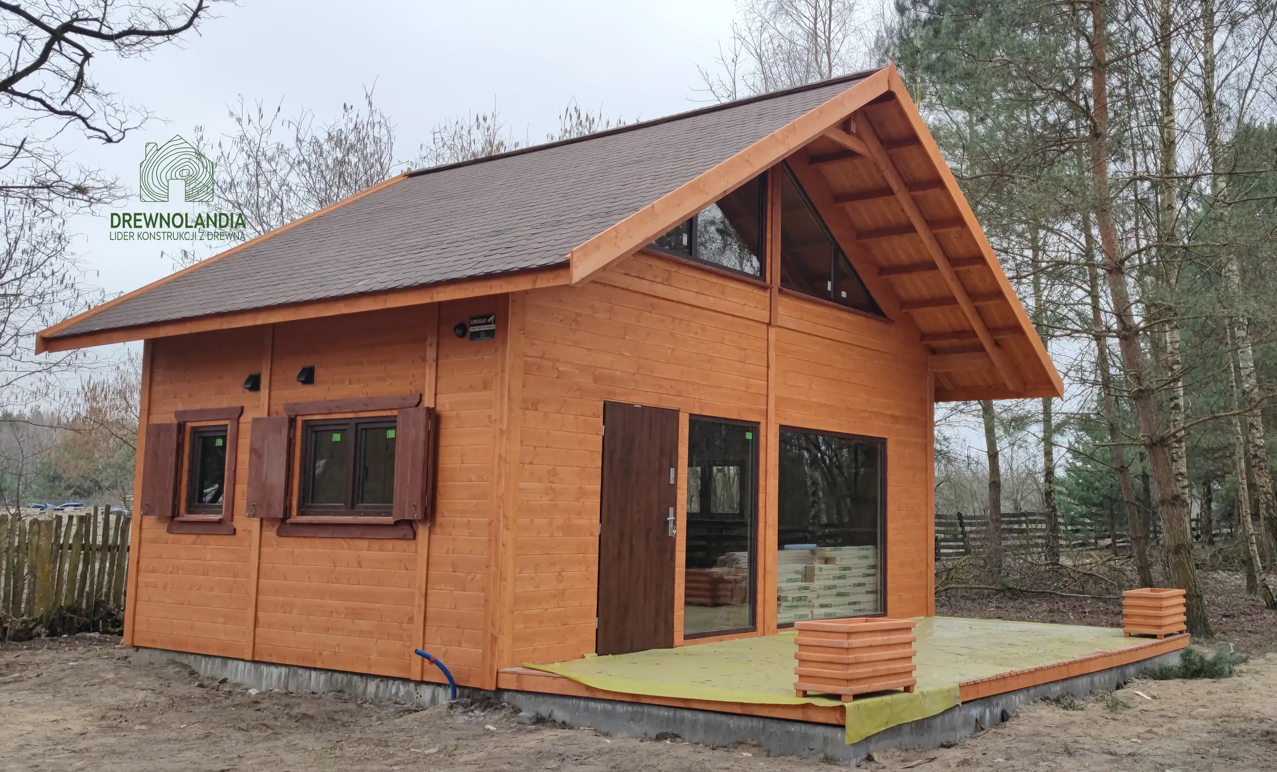 Nowoczesny domek  z antresolą Adam III 7m x 5m