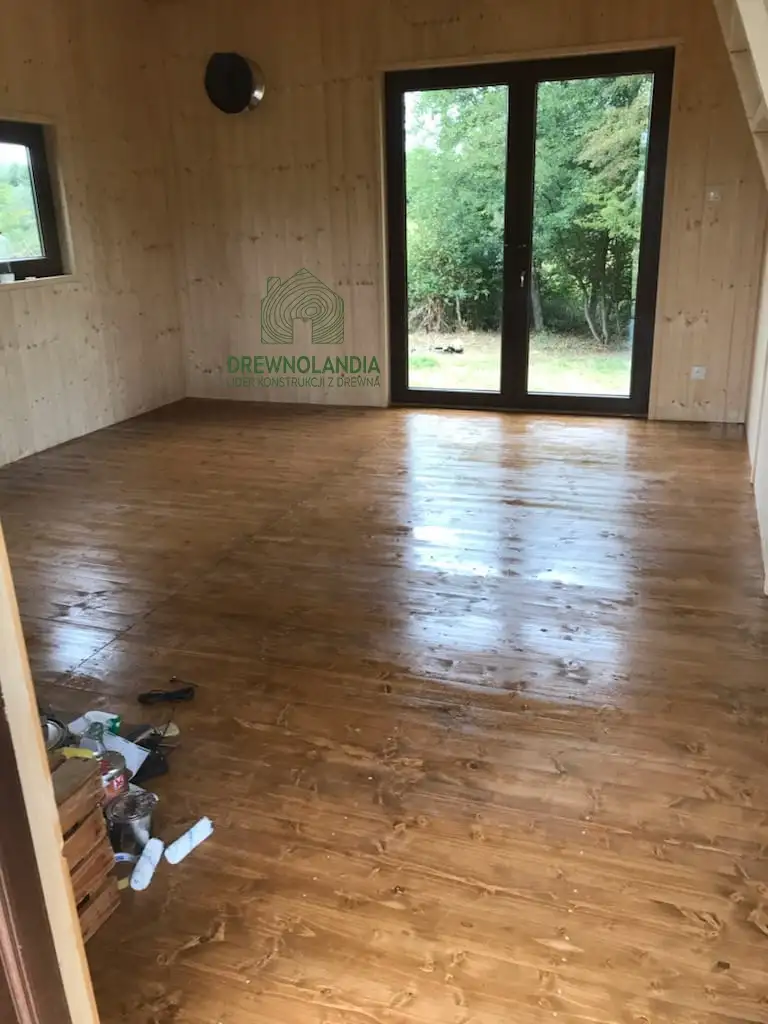 Drewniany domek rekreacyjny całoroczny CRA8 - 35 m²