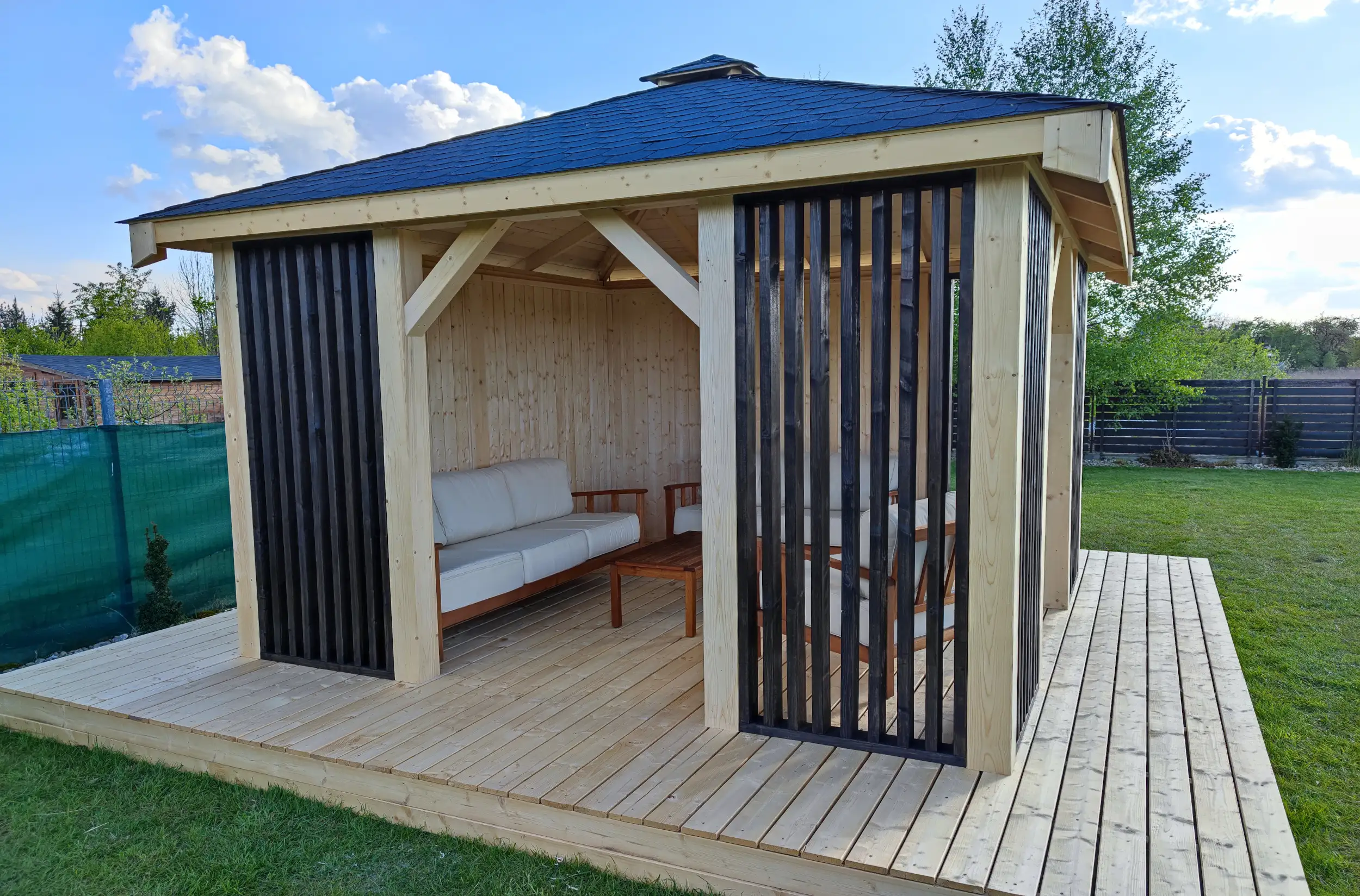 Altana Branda - 4m x 4m