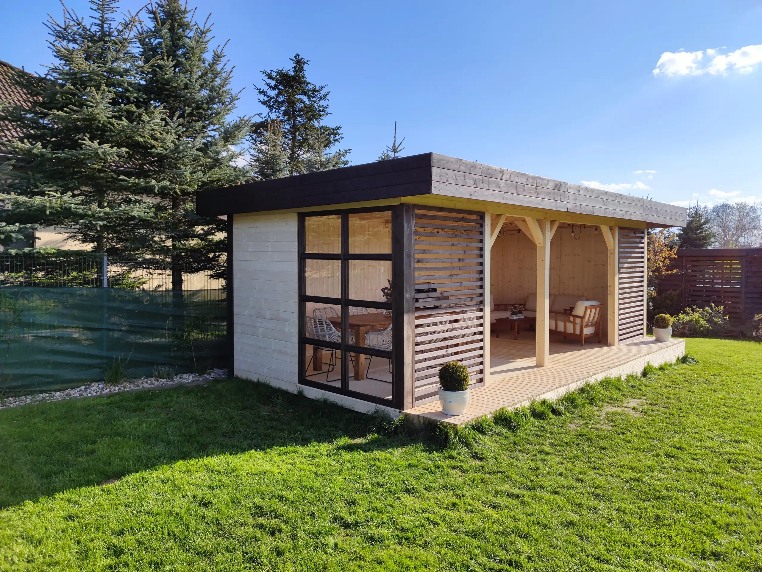 Altana Natalia II - 8m x 3,5m