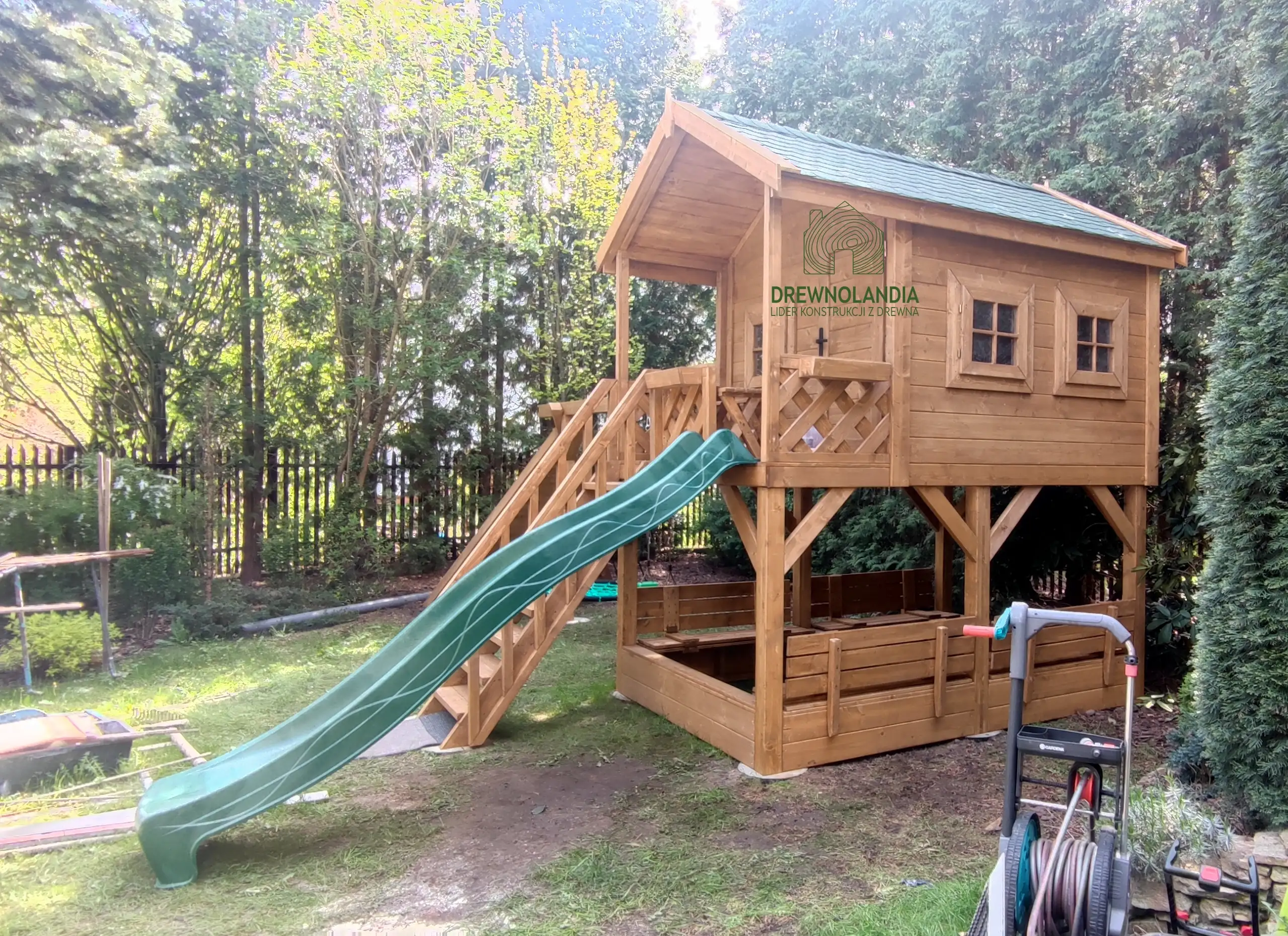 Domek ogrodowy Dla Dzieci Lolek - 2,8x2m z huśtawką 