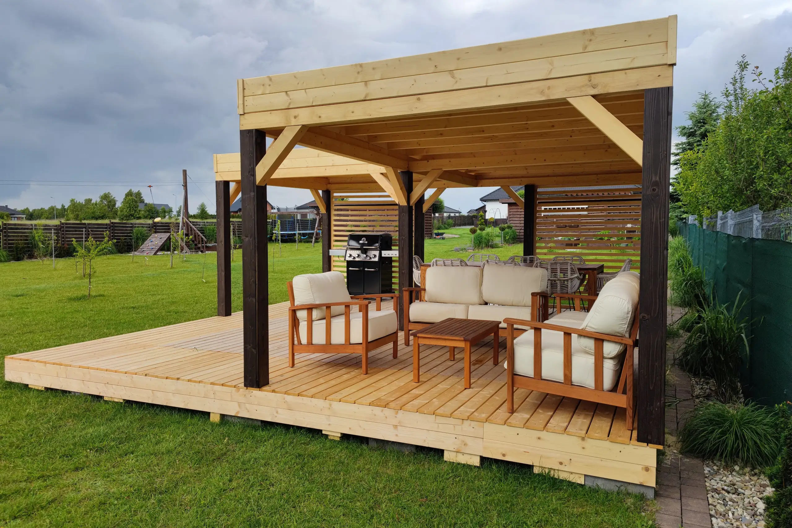 Altana Liwia - 6m x 6m