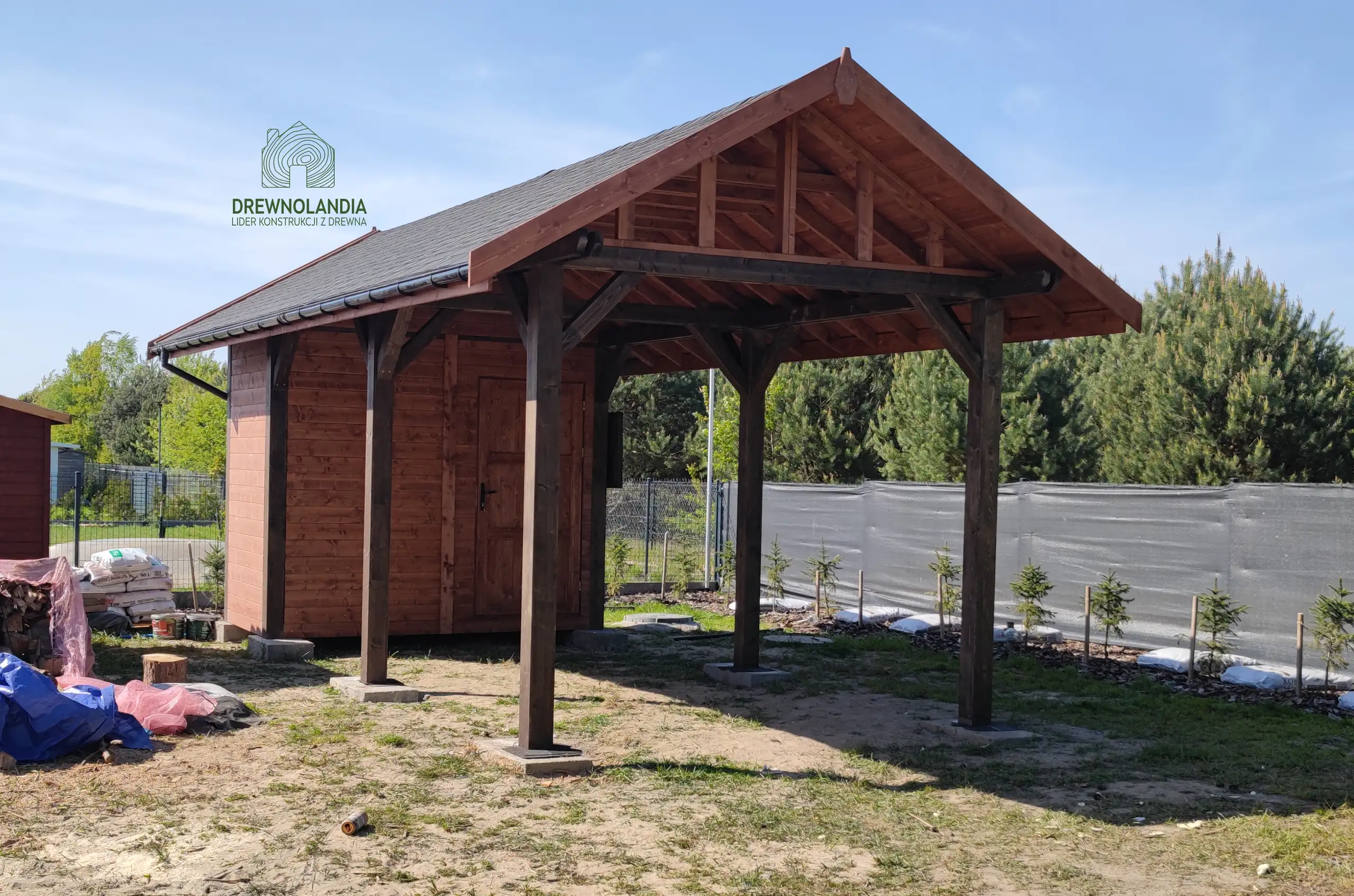 Wiata samochodowa Agnieszka 6x3 – Zadaszenie i schowek w jednym