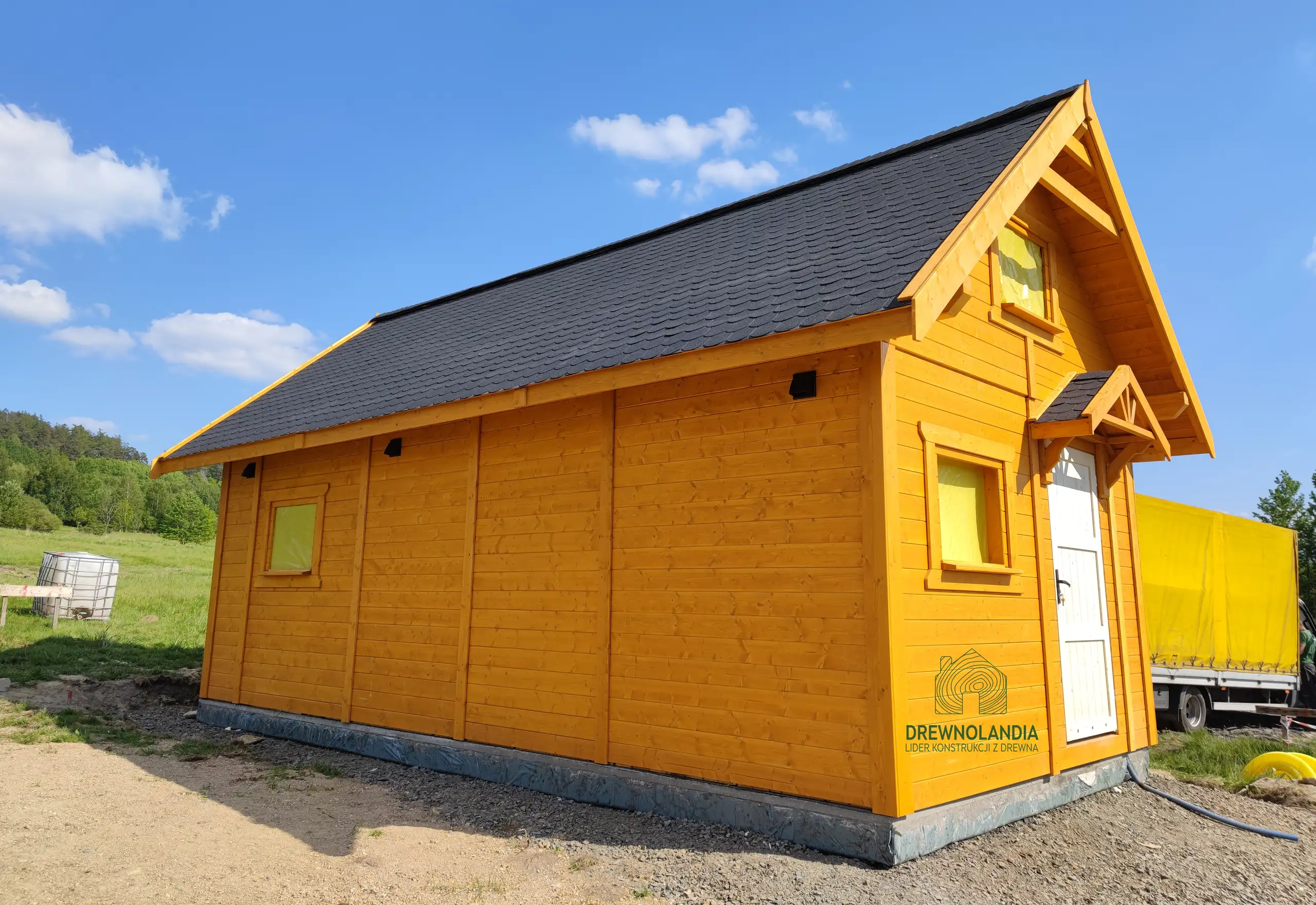 Domek ogrodowy z drewna Wiktor - 8x4m