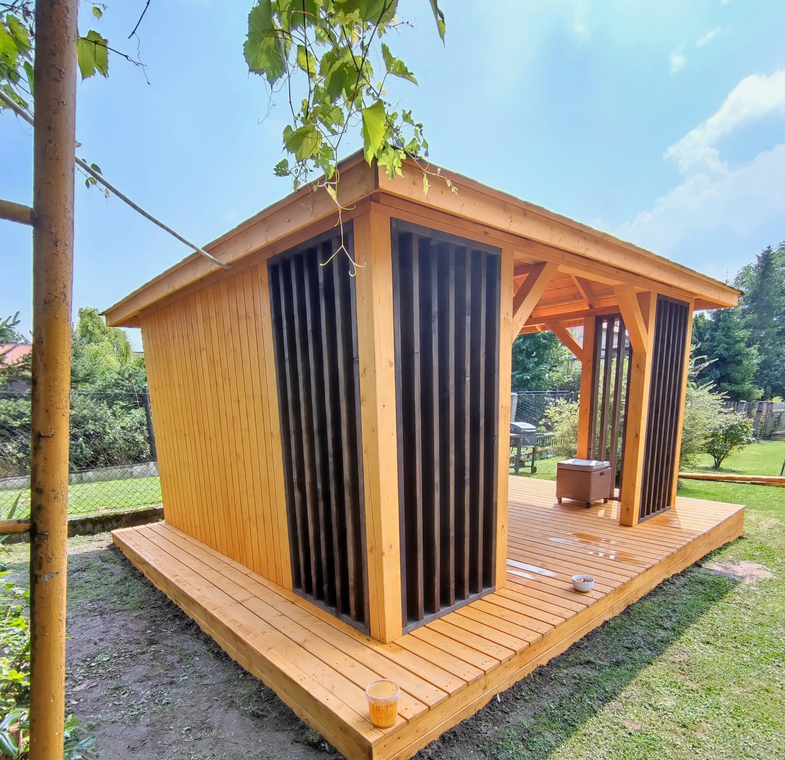 Altana Branda - 5m x 4m