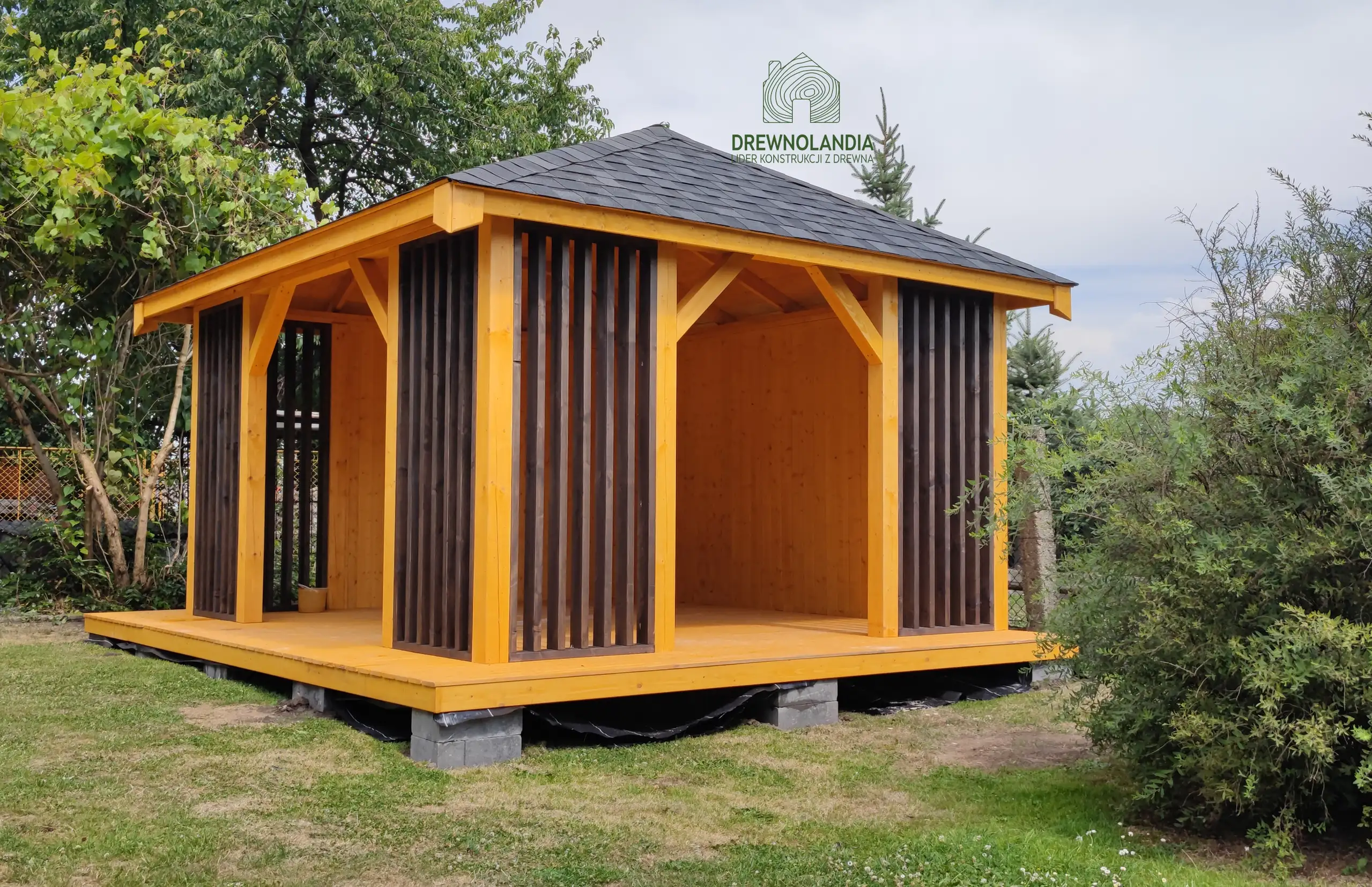 Altana Branda - 4m x 4m