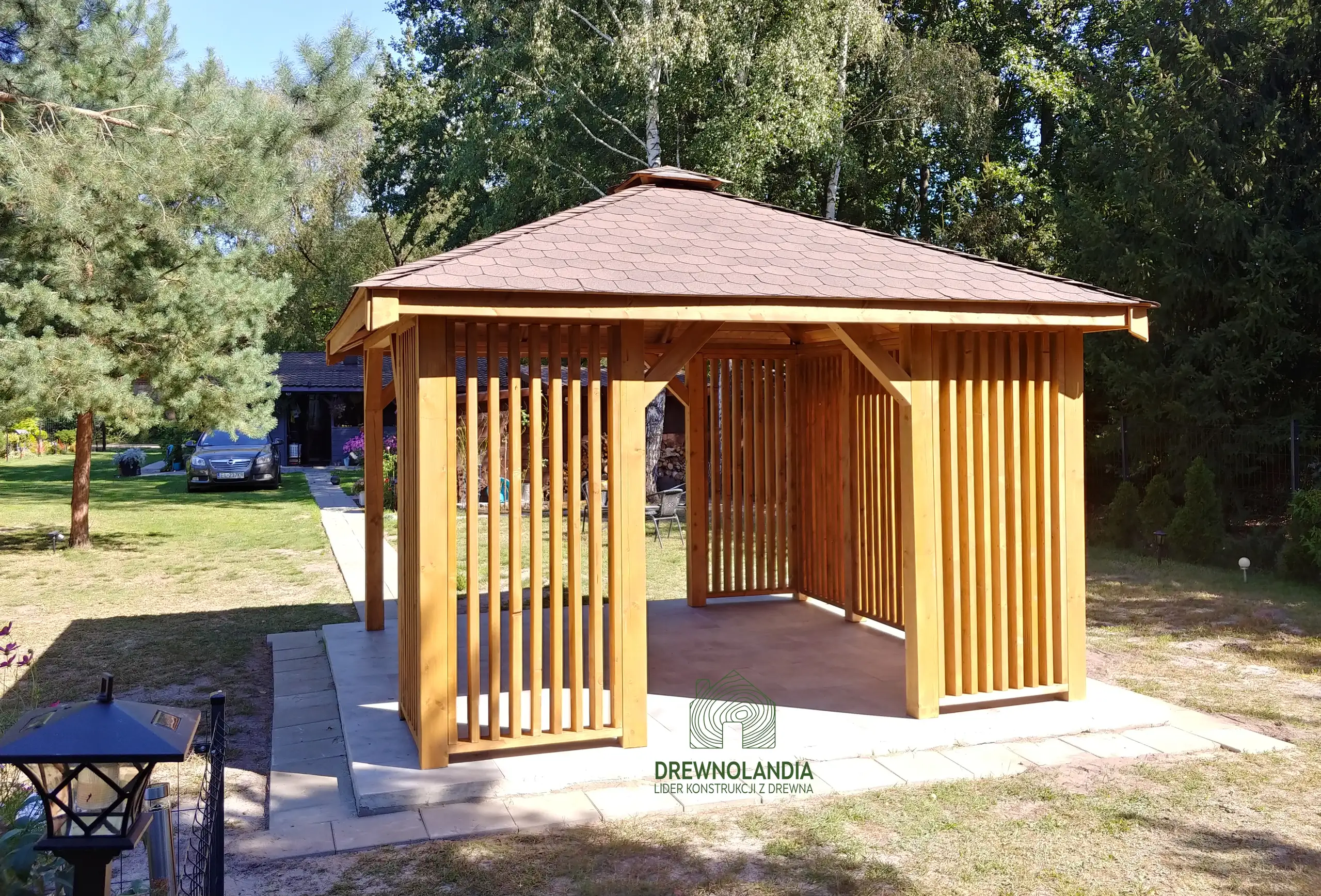 Altana Nela - 4m x 4m