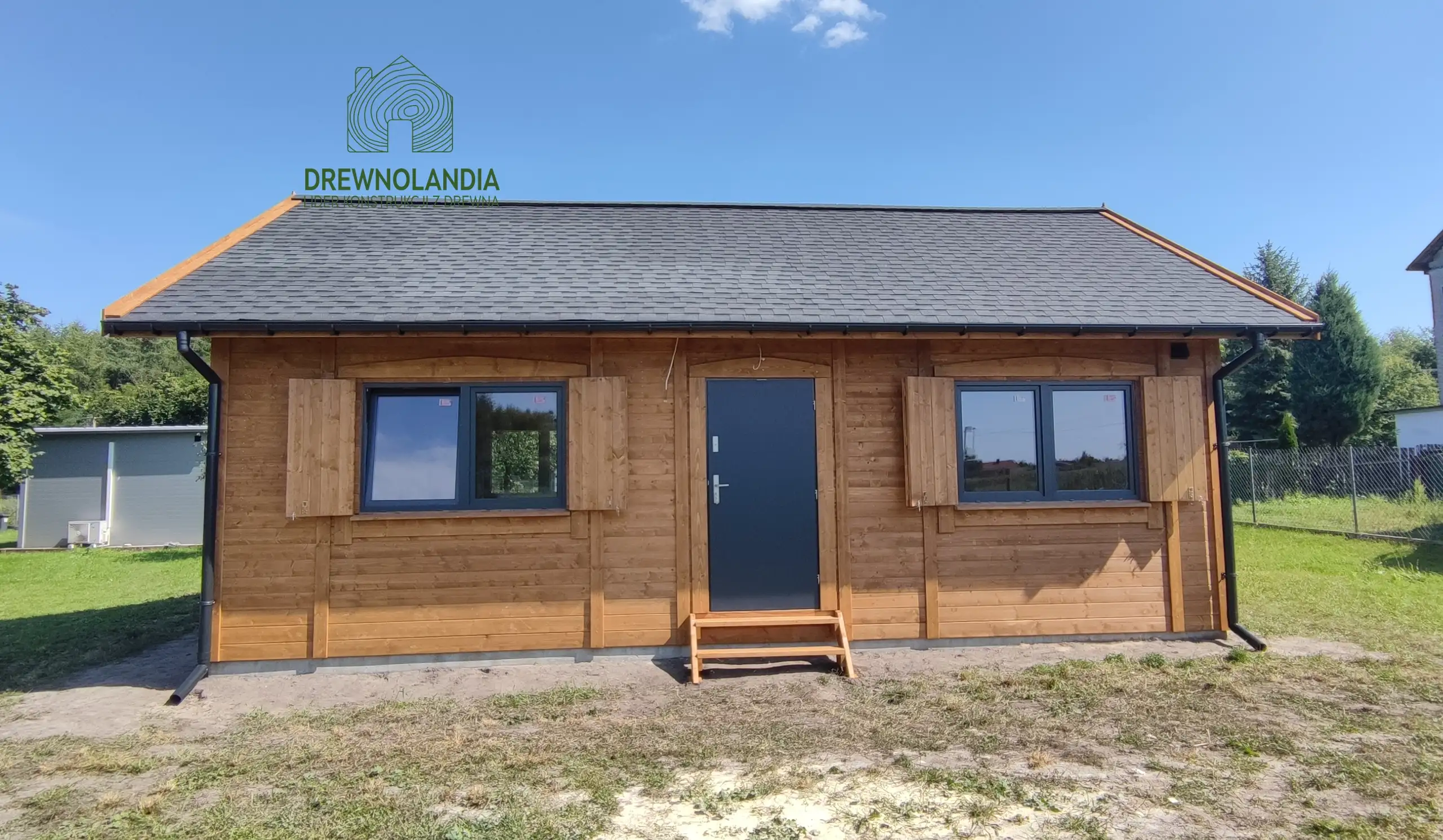 Drewniany domek rekreacyjny całoroczny CRK5 PLUS - jednorodzinny - 54 m²
