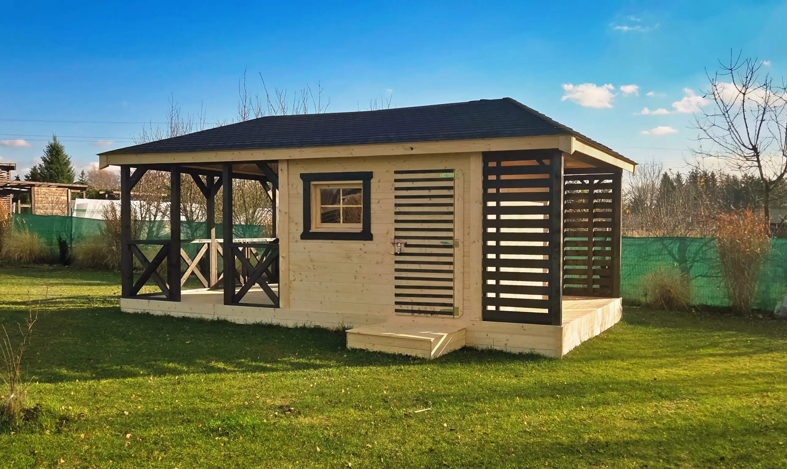 Altana z domkiem i drewutnią Ludwik v1 - 7x3m