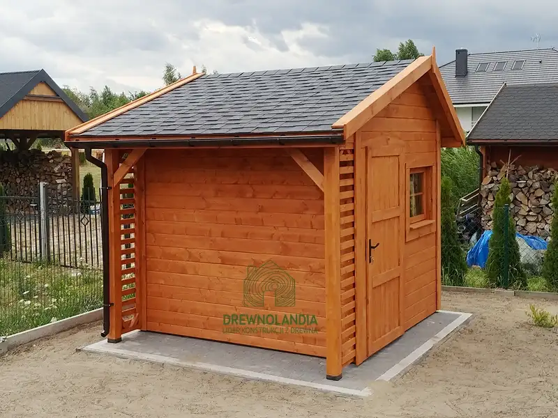 Domek gospodarczy z drewna Bonifacy - 3x2,5m