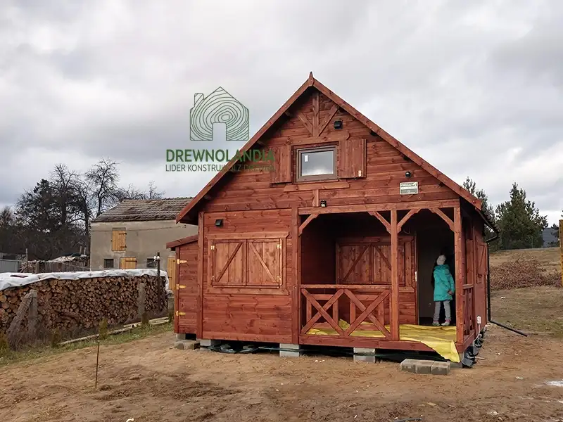 Drewniany domek Wiktor II - 5x5m  