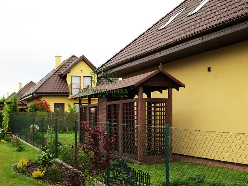 Drewutnia Dagmara - 7x1m, z magazynkiem narzędziowym 