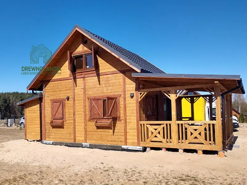 Domek drewniany na działkę Julian - 6x7,5m