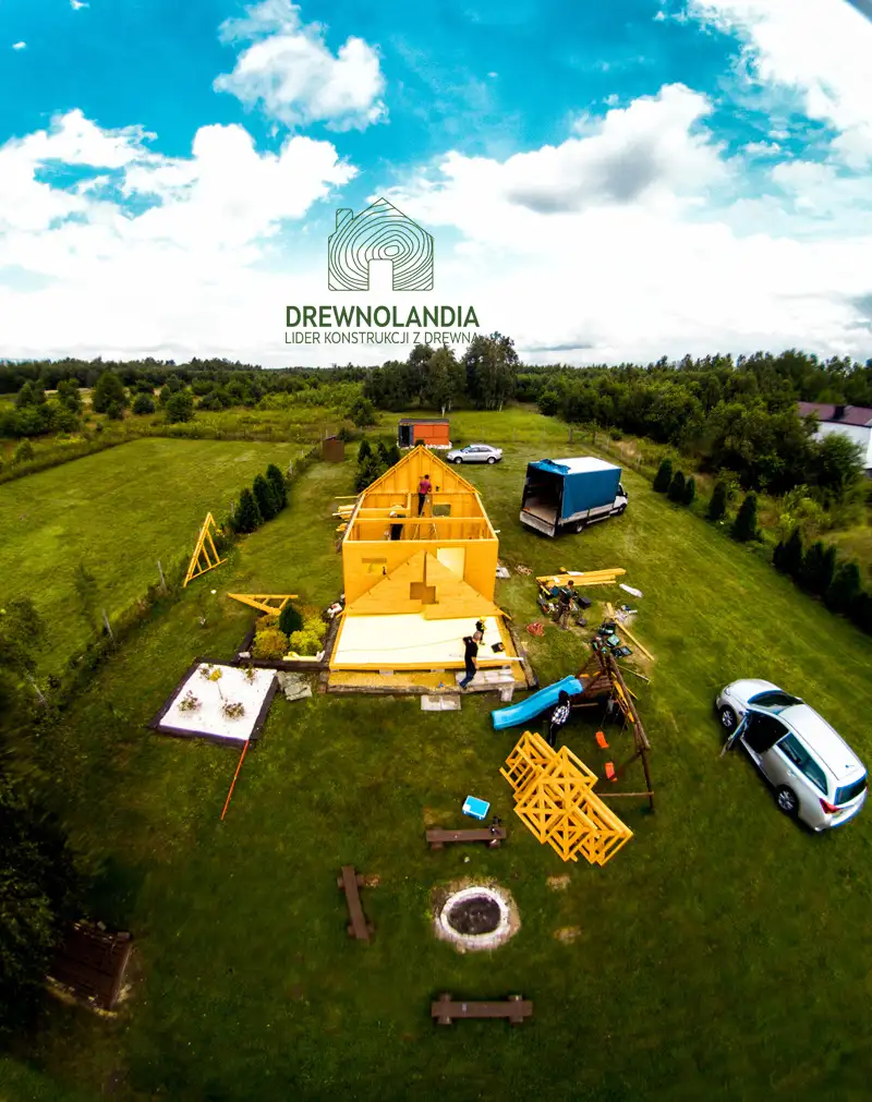 Domek z drewna Maciek II 5x5 + tars 5x3m