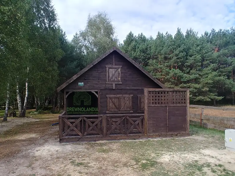 Domek z drewna Maciek II 5x5 + tars 5x3m