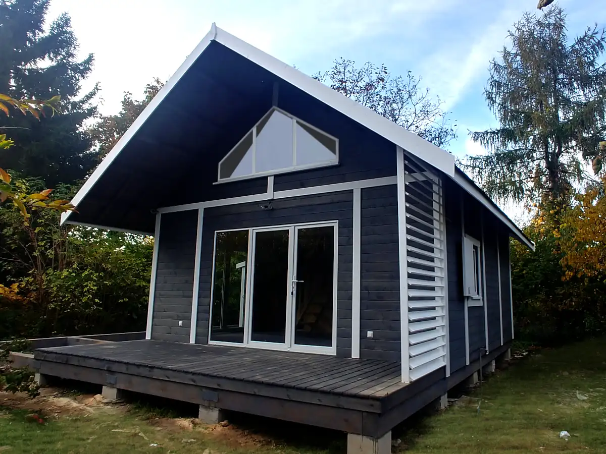 Nowoczesny drewniany domek z antresolą Adam IV 5,9m x 5,9m 