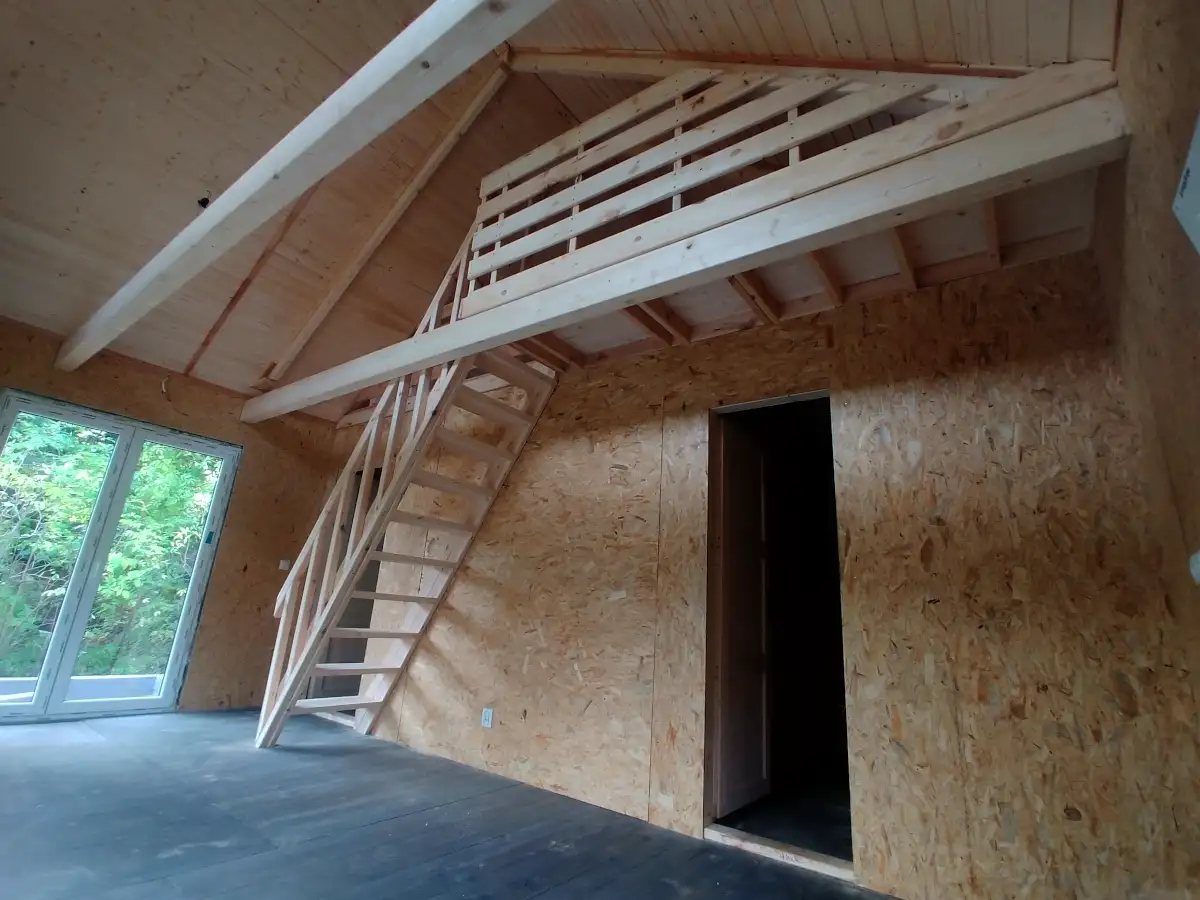 Nowoczesny drewniany domek z antresolą Adam IV 5,9m x 5,9m 