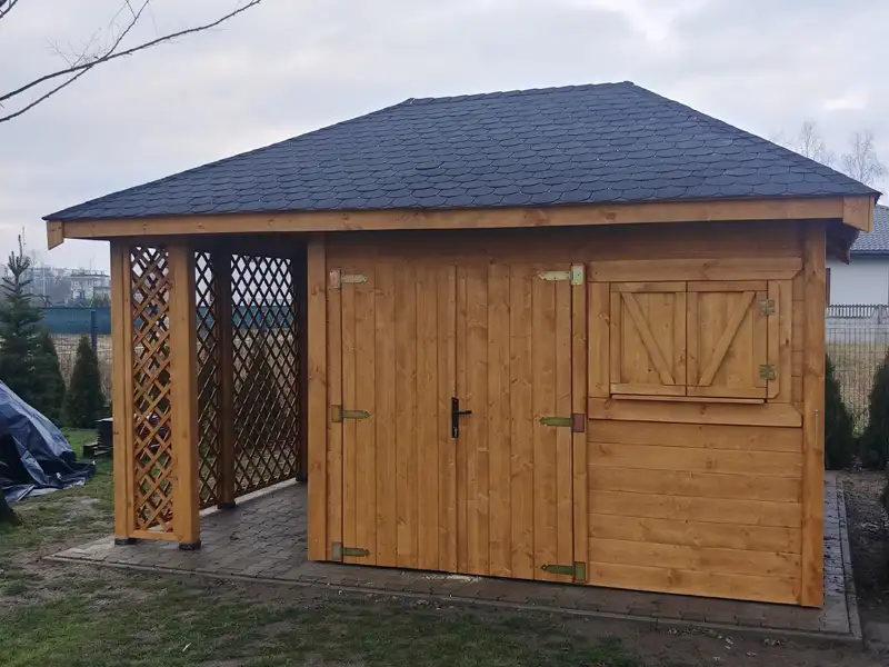 Domek narzędziowy z drewna Kacper - 4,5x3m z drewutnią 