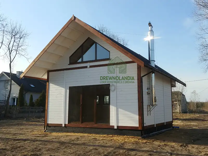 Nowoczesny drewniany domek z antresolą Adam IV 5,9m x 5,9m 