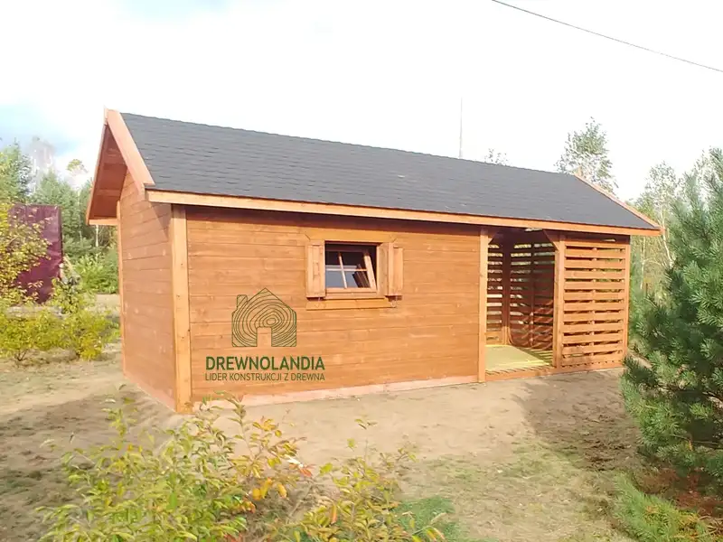 Drewniany domek na narzędzia z drewutnią Kuba 7x2m