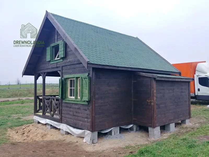 Drewniany domek Wiktor II - 5x5m  