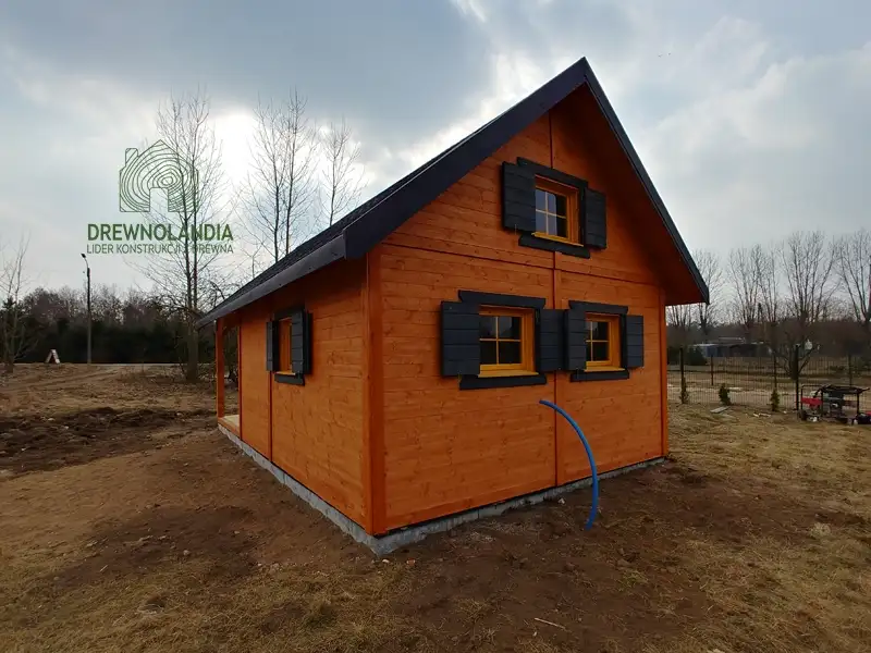 Drewniany domek Ogrodowy Olek 7,7x4,5m