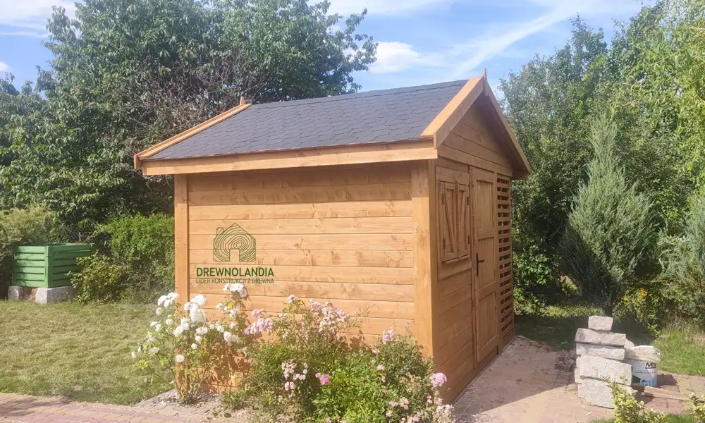 Domek gospodarczy z drewna Bonifacy - 3x2,5m