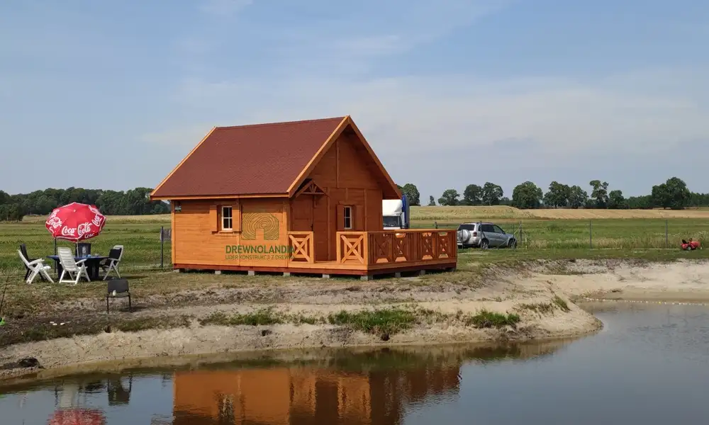 Domek z drewna Maciek II 5x5 + tars 5x3m