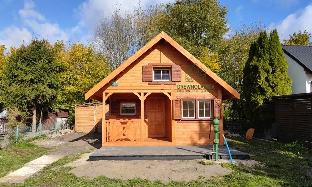 Drewniany domek Wiktor II - 5x5m  