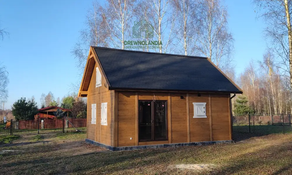 Drewniany domek rekreacyjny całoroczny CRA8 - 35 m²