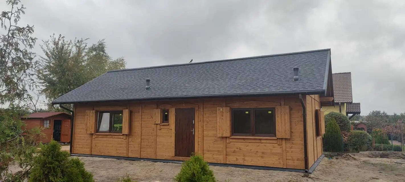Drewniany dom rekreacyjny Kazimierz - 6m x 10,5m - 63 m² 