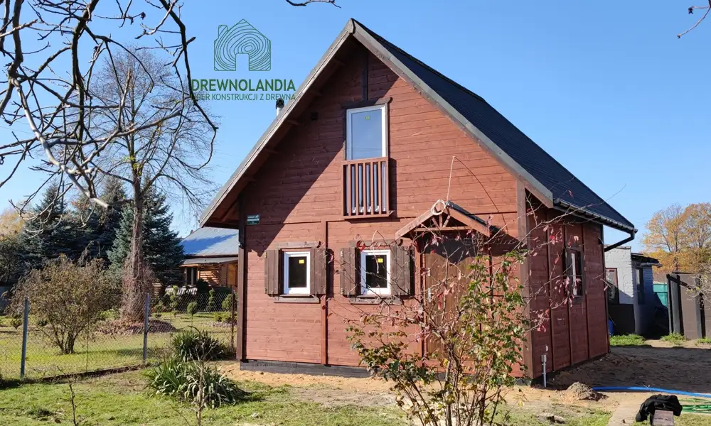 Wiktor V z oknami PCV - 5,9x5,9m