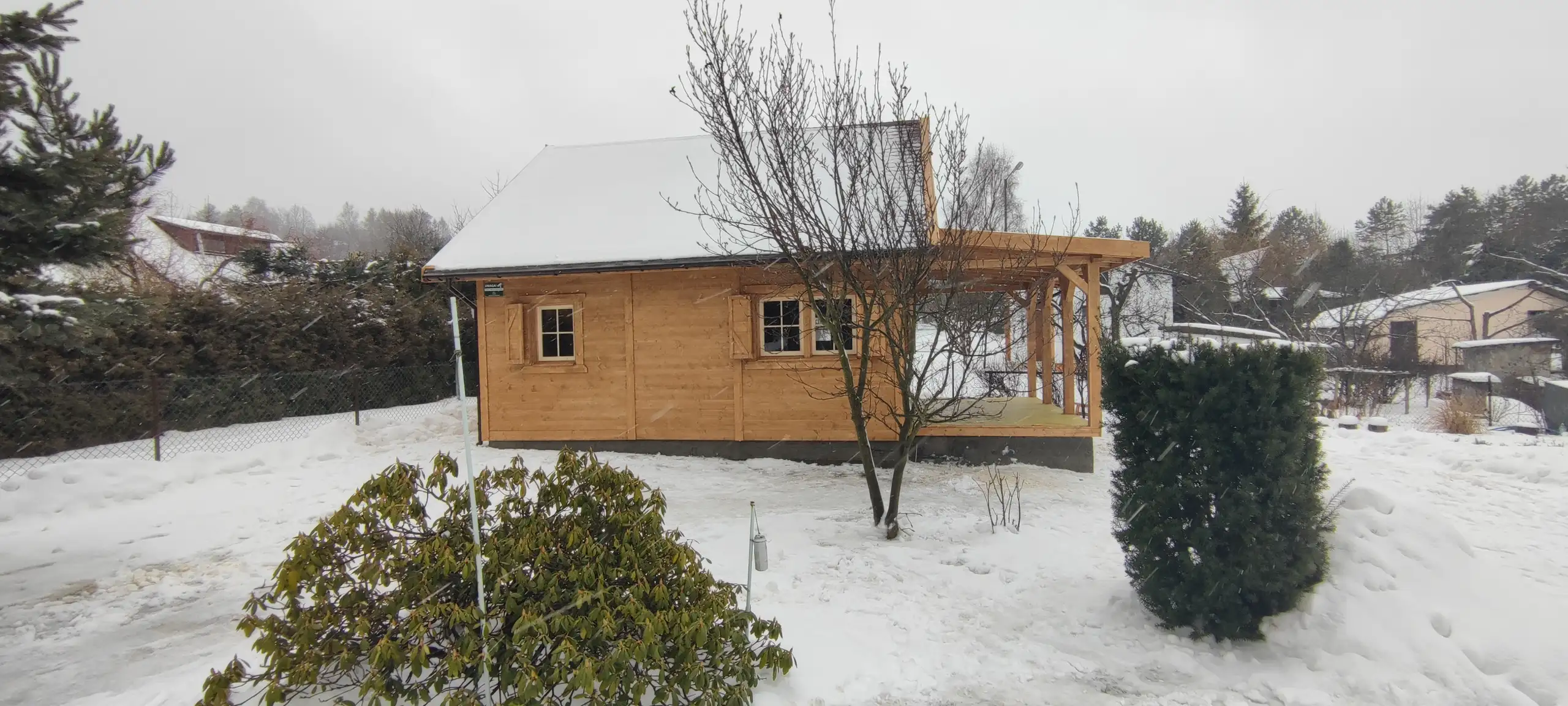 Domek Rekreacyjny z tarasem Marcel IV - 5,9 x 5,9m