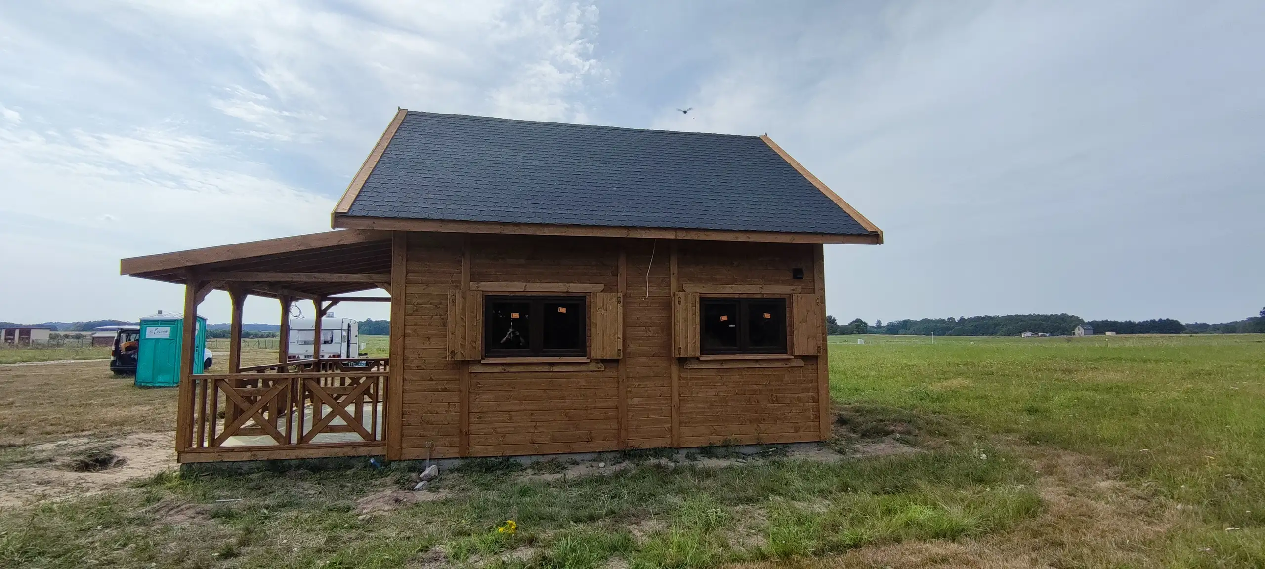 Domek Rekreacyjny z tarasem Marcel IV - 5,9 x 5,9m