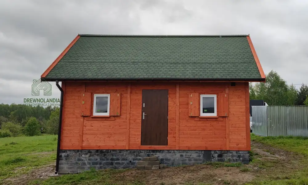 Drewniany domek rekreacyjny całoroczny CRA8 - 35 m²