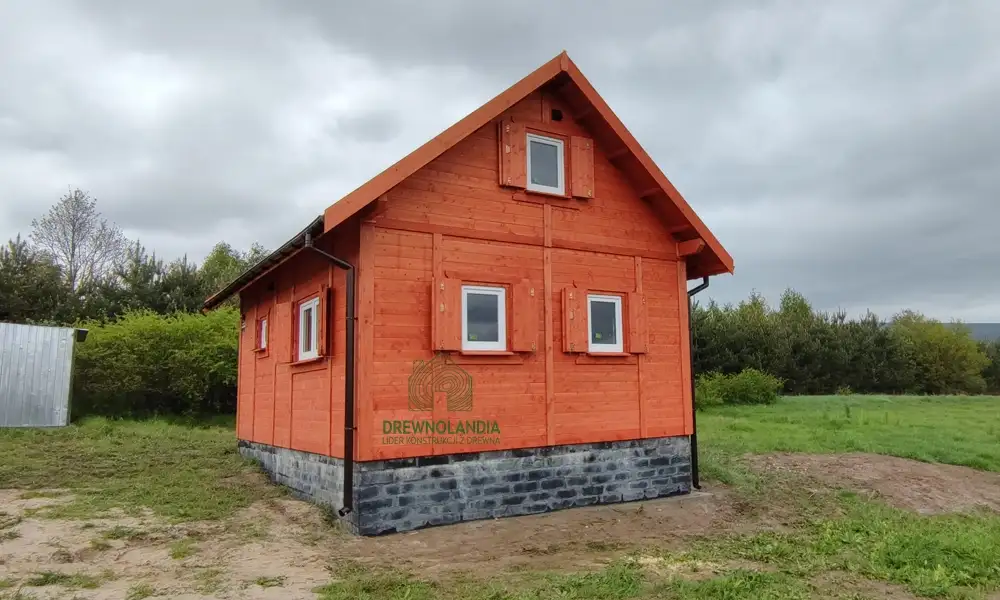 Drewniany domek rekreacyjny całoroczny CRA8 - 35 m²