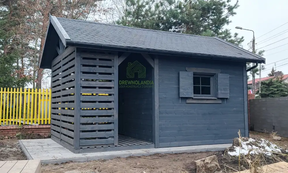 Drewniany domek na narzędzia z drewutnią Kuba 7x2m