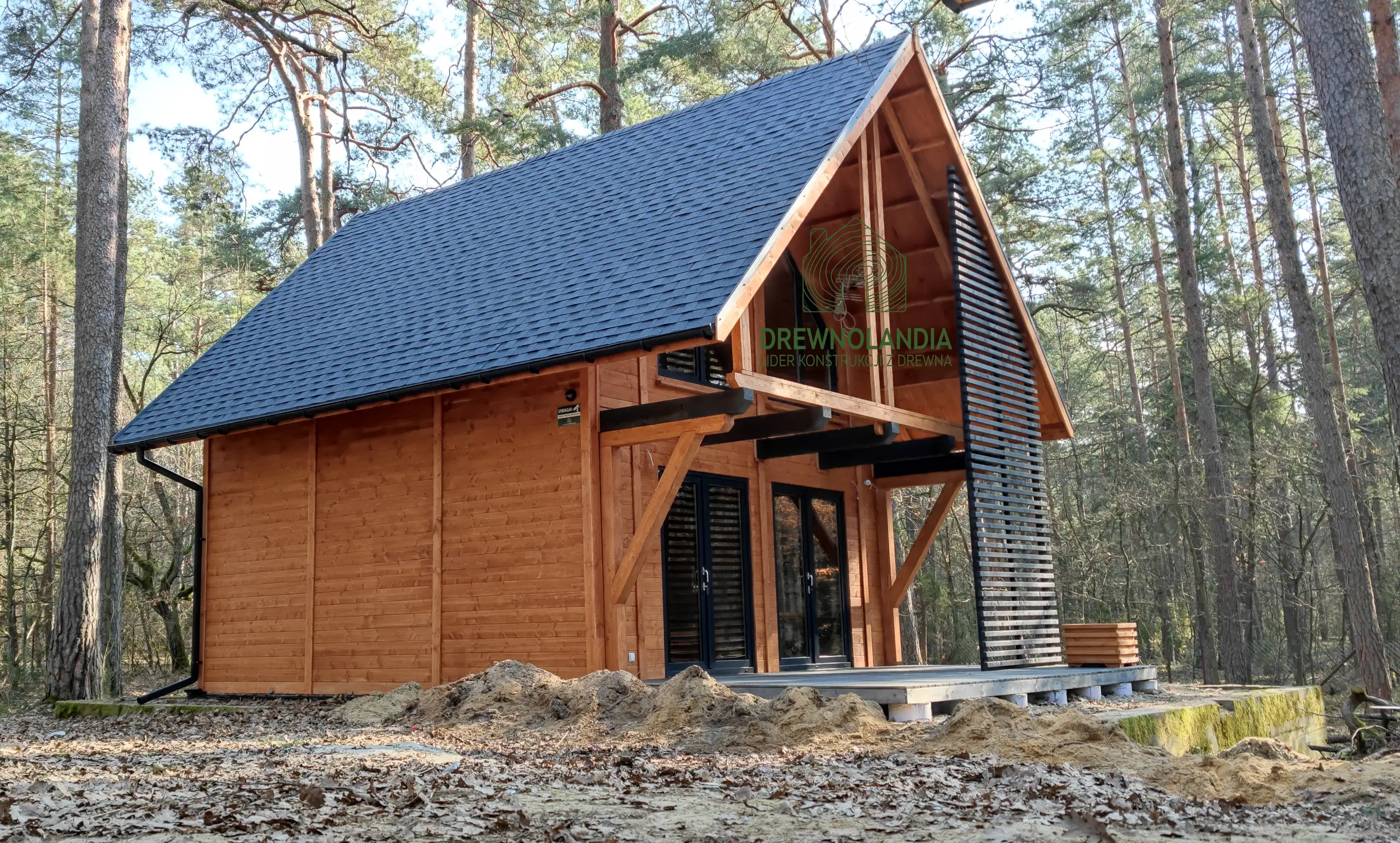 Leon III 6m x 5,8m + taras 6m x 2m